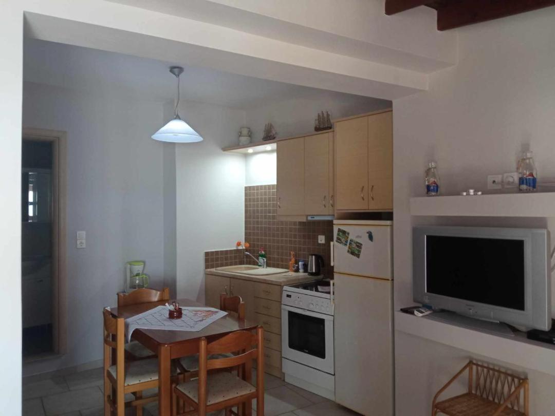 Mouselis Apartments Panormos  ภายนอก รูปภาพ