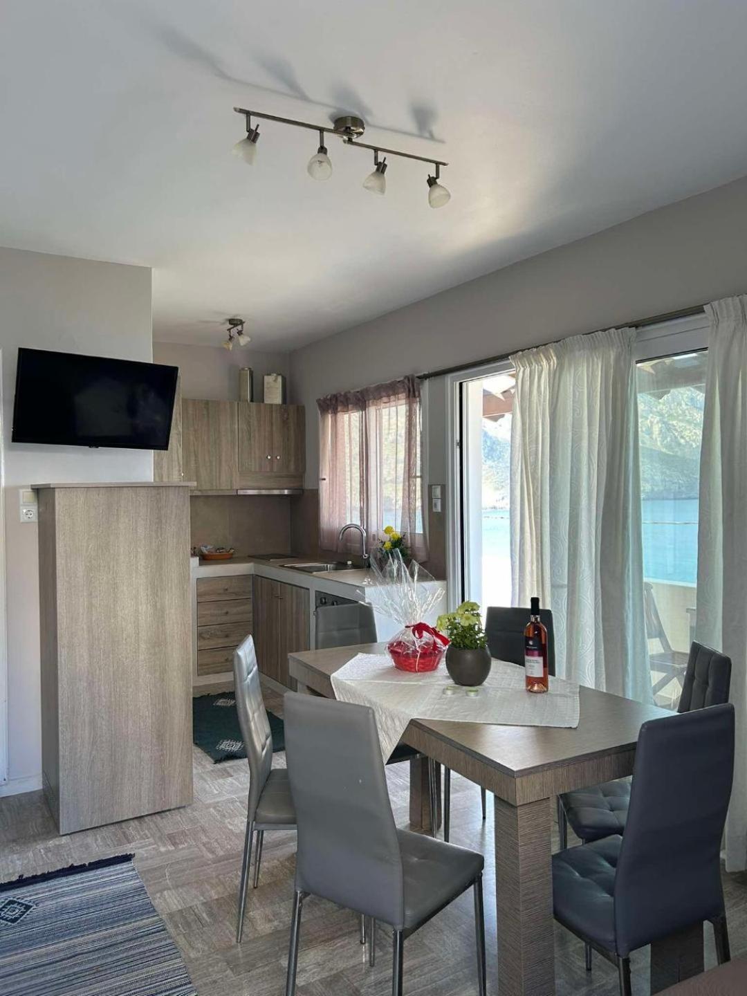 Mouselis Apartments Panormos  ภายนอก รูปภาพ